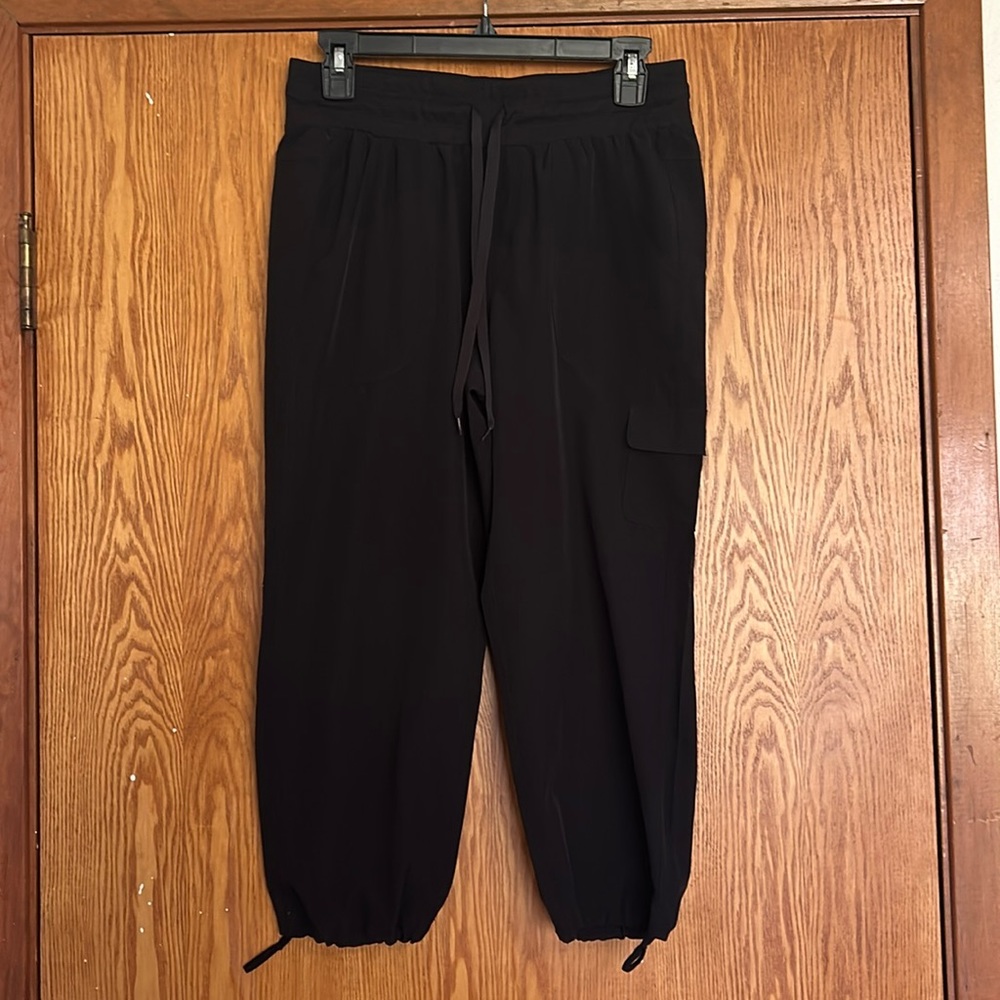 Black RBX Cropped Joggers size small